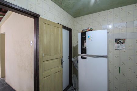 Casa à venda com 360m², 2 quartos e sem vaga Casa à venda com 360m², 2 quartos e sem vagaCozinha