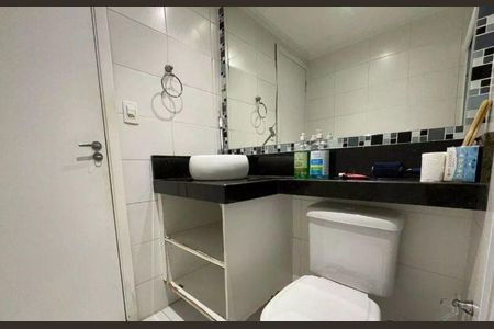 Apartamento à venda com 64m², 3 quartos e 1 vaga