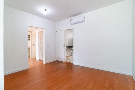 Apartamento à venda com 120m², 3 quartos e 1 vaga