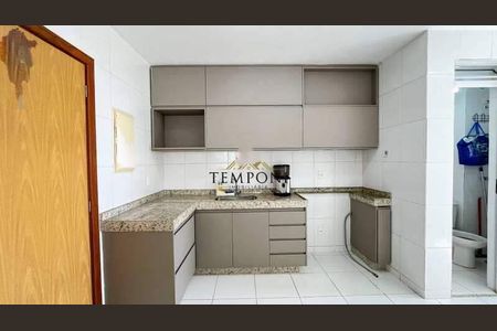 Apartamento à venda com 105m², 4 quartos e 2 vagas