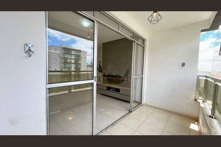 Apartamento à venda com 105m², 4 quartos e 2 vagas