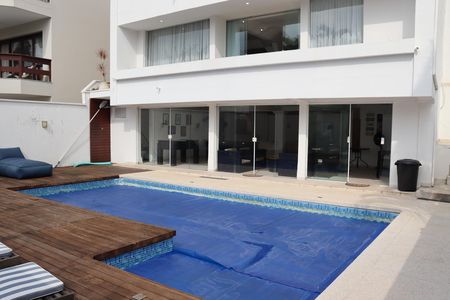 Casa de condomínio para alugar com 348m², 4 quartos e 6 vagasPiscina