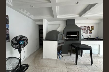 Casa de condomínio para alugar com 348m², 4 quartos e 6 vagasChurrasqueira