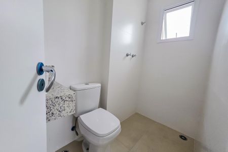 Apartamento à venda com 69m², 2 quartos e 2 vagas Apartamento à venda com 69m², 2 quartos e 2 vagasBanheiro da Suíte