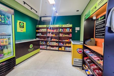 Apartamento à venda com 69m², 2 quartos e 2 vagas Apartamento à venda com 69m², 2 quartos e 2 vagasMercadinho