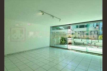 Apartamento à venda com 340m², 4 quartos e 3 vagas