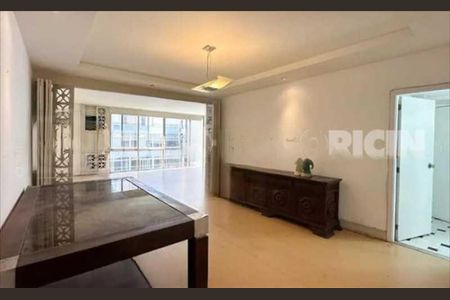 Apartamento à venda com 340m², 4 quartos e 3 vagas