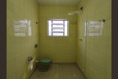 Casa à venda com 100m², 2 quartos e 2 vagasBanheiro 