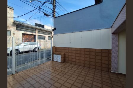 Casa à venda com 100m², 2 quartos e 2 vagasGaragem