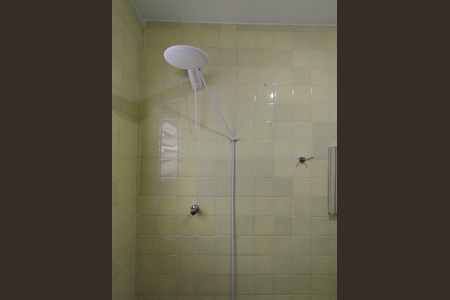 Casa à venda com 100m², 2 quartos e 2 vagasBanheiro 