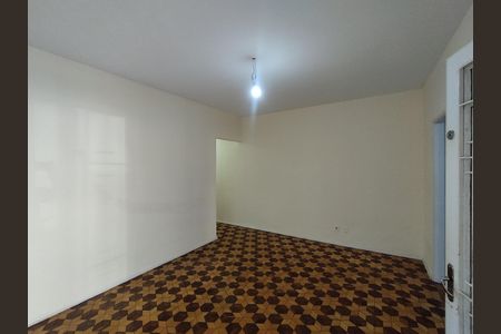 Sala  de casa à venda com 2 quartos, 100m² em Vila Liviero, São Paulo