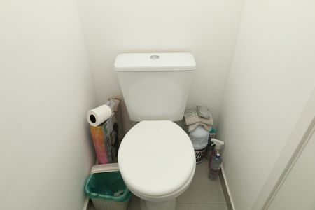 Casa de condomínio para alugar com 48m², 2 quartos e 1 vagaBanheiro 2 - Lavabo
