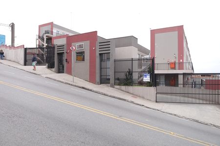 Casa de condomínio para alugar com 48m², 2 quartos e 1 vagaFachada do condomínio - Placa instalada na fachada do condomínio - Código da placa: FEWQ-1355