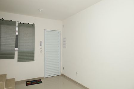 Casa de condomínio para alugar com 48m², 2 quartos e 1 vagaSala