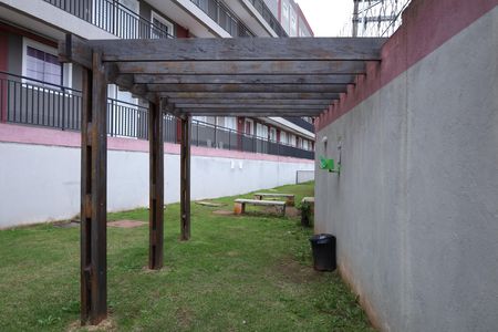Casa de condomínio para alugar com 48m², 2 quartos e 1 vagaÁrea comum - Redário