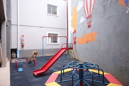 Casa de condomínio para alugar com 48m², 2 quartos e 1 vagaÁrea comum - Playground