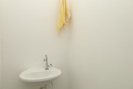Casa de condomínio para alugar com 48m², 2 quartos e 1 vagaBanheiro 2 - Lavabo