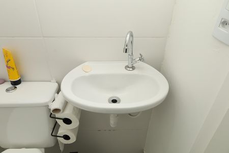 Casa de condomínio para alugar com 48m², 2 quartos e 1 vagaBanheiro