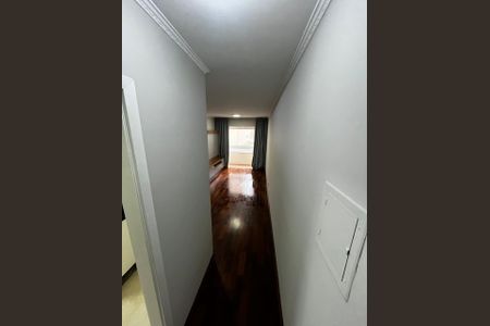 Corredor de apartamento para alugar com 3 quartos, 67m² em Vila Nova Cachoeirinha, São Paulo
