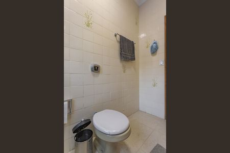 Casa à venda com 204m², 3 quartos e 4 vagas Casa à venda com 204m², 3 quartos e 4 vagasBanheiro
