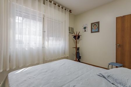 Quarto de casa à venda com 3 quartos, 204m² em Rubem Berta, Porto Alegre