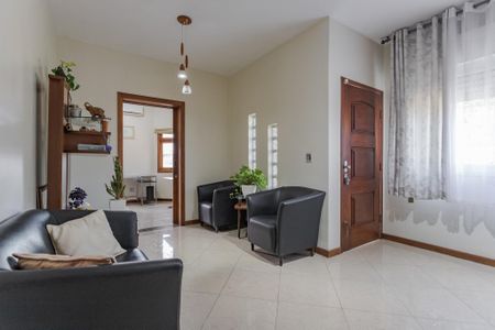 Sala de casa à venda com 3 quartos, 204m² em Rubem Berta, Porto Alegre