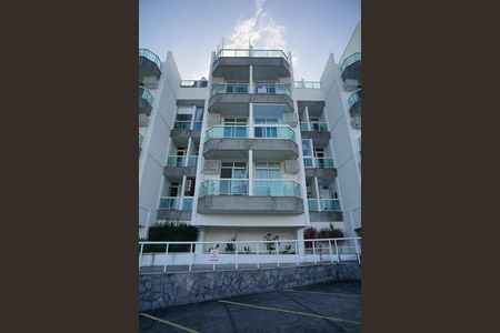 Apartamento à venda com 78m², 1 quarto e 1 vaga Apartamento à venda com 78m², 1 quarto e 1 vagaFachada do bloco