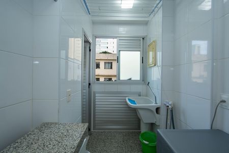 Apartamento à venda com 138m², 4 quartos e 3 vagas Apartamento à venda com 138m², 4 quartos e 3 vagasAREA DE SERVICO