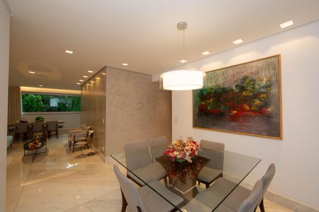 Apartamento à venda com 138m², 4 quartos e 3 vagas Apartamento à venda com 138m², 4 quartos e 3 vagasSALA
