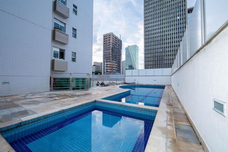 Apartamento à venda com 138m², 4 quartos e 3 vagas Apartamento à venda com 138m², 4 quartos e 3 vagasPISCINA