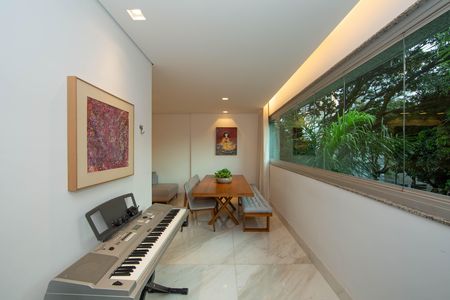 VARANDA de apartamento à venda com 4 quartos, 138m² em Santo Agostinho, Belo Horizonte