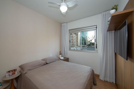 Apartamento à venda com 138m², 4 quartos e 3 vagas Apartamento à venda com 138m², 4 quartos e 3 vagasQUARTO4