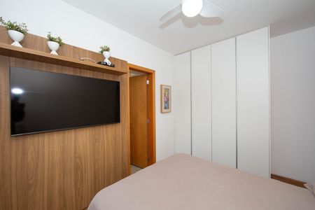 Apartamento à venda com 138m², 4 quartos e 3 vagas Apartamento à venda com 138m², 4 quartos e 3 vagasQUARTO4