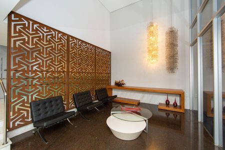 Apartamento à venda com 138m², 4 quartos e 3 vagas Apartamento à venda com 138m², 4 quartos e 3 vagasHALL