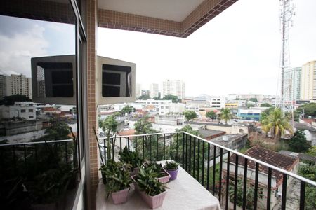 Apartamento à venda com 68m², 2 quartos e sem vagaVaranda da Suíte
