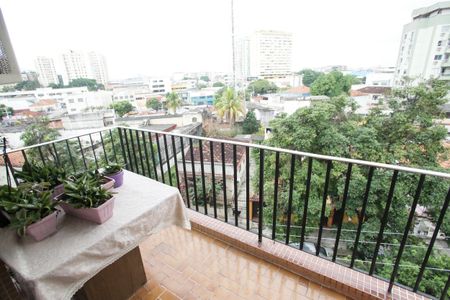 Apartamento à venda com 68m², 2 quartos e sem vagaVaranda da Suíte