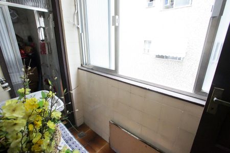 Apartamento à venda com 68m², 2 quartos e sem vagaÁrea de Serviço