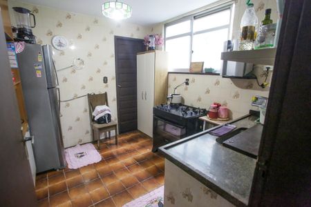 Apartamento à venda com 68m², 2 quartos e sem vagaCozinha