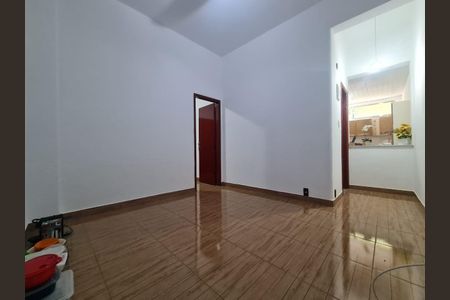 Sala de apartamento para alugar com 2 quartos, 50m² em Tijuca, Rio de Janeiro