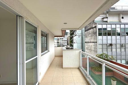 Apartamento à venda com 97m², 3 quartos e 1 vaga