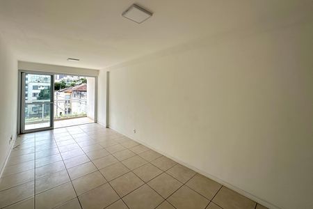 Apartamento à venda com 97m², 3 quartos e 1 vaga