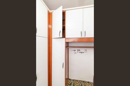 Quarto 2 - Armários de casa para alugar com 2 quartos, 112m² em Cordovil, Rio de Janeiro