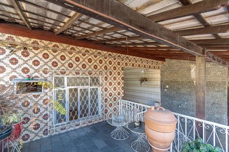 Casa para alugar com 112m², 2 quartos e 1 vaga Casa para alugar com 112m², 2 quartos e 1 vagaVaranda