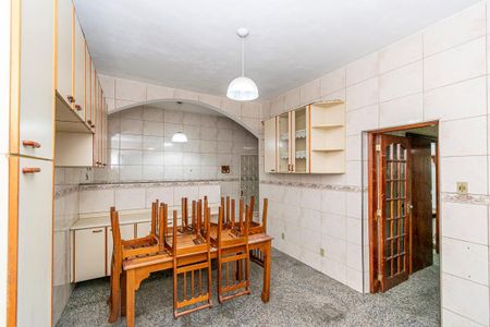 Casa para alugar com 112m², 2 quartos e 1 vaga Casa para alugar com 112m², 2 quartos e 1 vagaCozinha