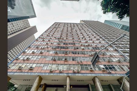 Studio à venda com 33m², 1 quarto e sem vaga