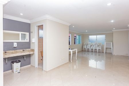Apartamento à venda com 62m², 2 quartos e 1 vaga Apartamento à venda com 62m², 2 quartos e 1 vagaÁrea comum - Salão de festas