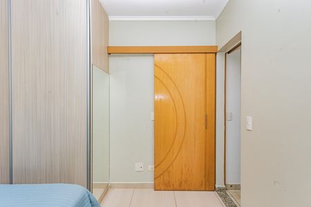 Apartamento à venda com 62m², 2 quartos e 1 vaga Apartamento à venda com 62m², 2 quartos e 1 vagaSuíte