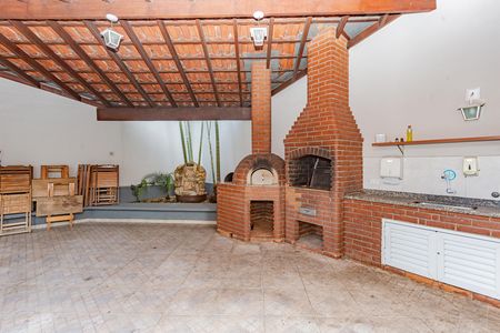 Apartamento à venda com 62m², 2 quartos e 1 vaga Apartamento à venda com 62m², 2 quartos e 1 vagaÁrea comum - Churrasqueira
