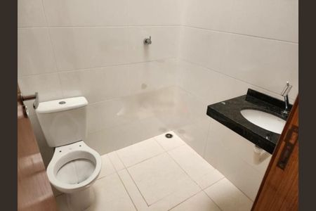 Casa à venda com 2 quartos, 68m² em Cidade Líder, São Paulo