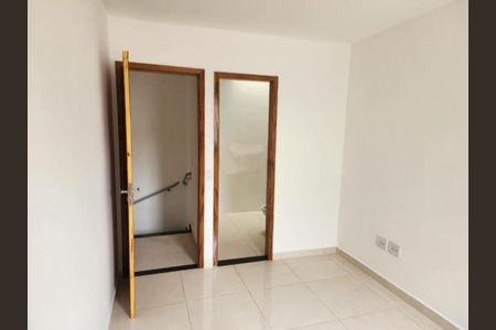 Casa à venda com 2 quartos, 68m² em Cidade Líder, São Paulo